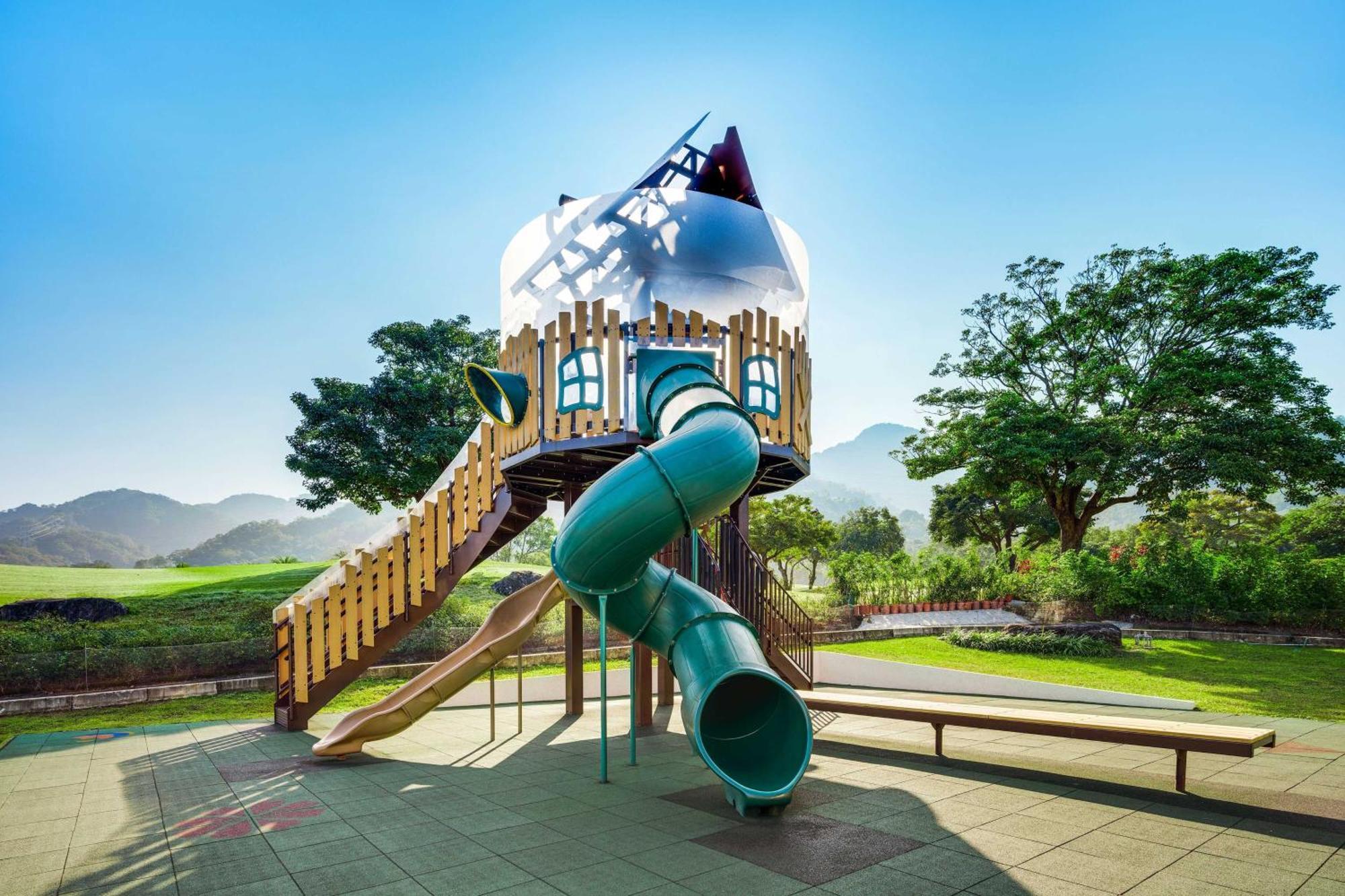 더 웨스틴 타시 리조트, 타오위안 다시 외부 사진 Playground at the park